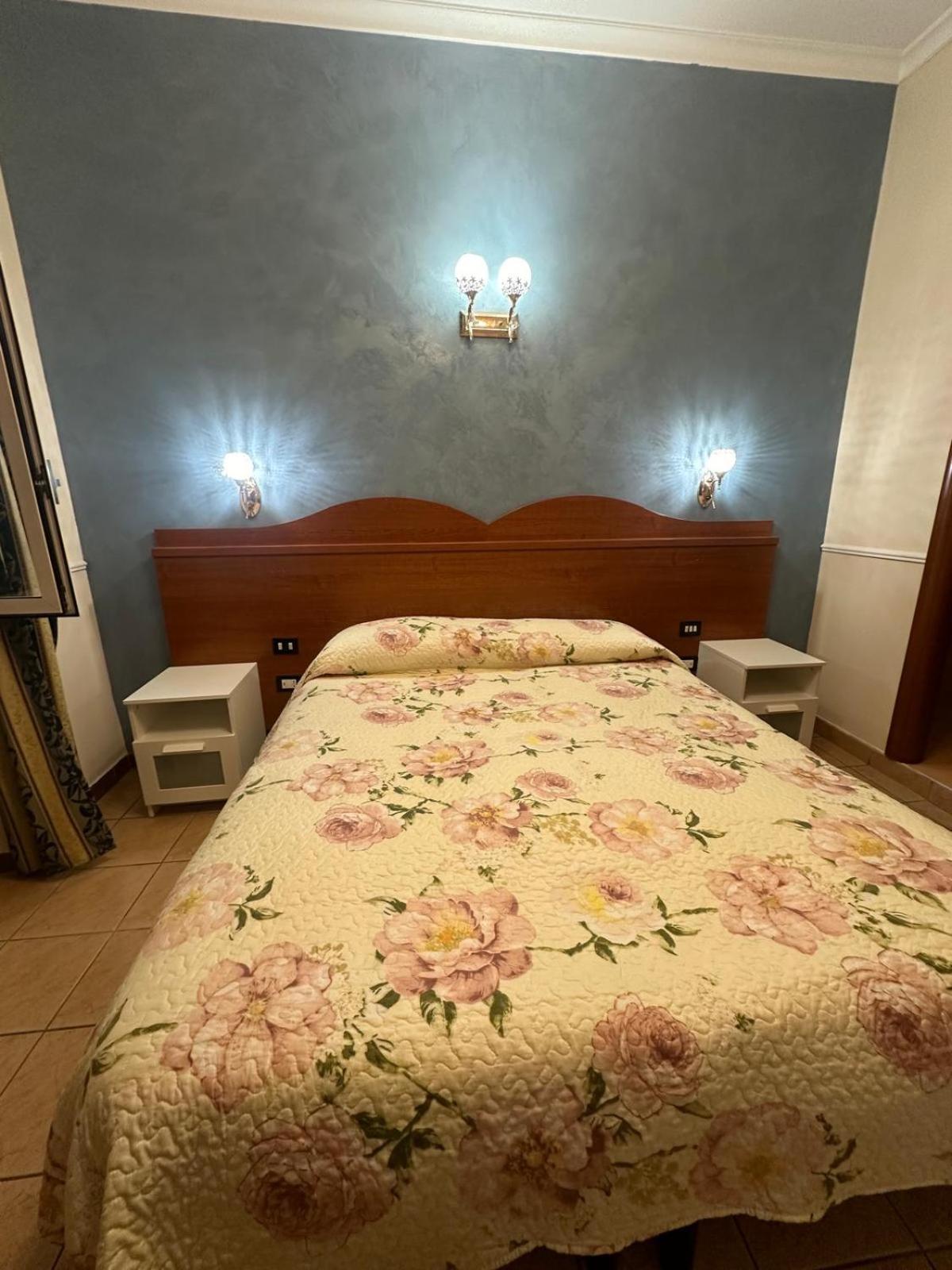 Near Termini Station 3* Rom