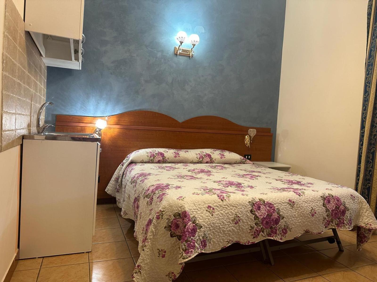 Near Termini Station Gasthof 3*